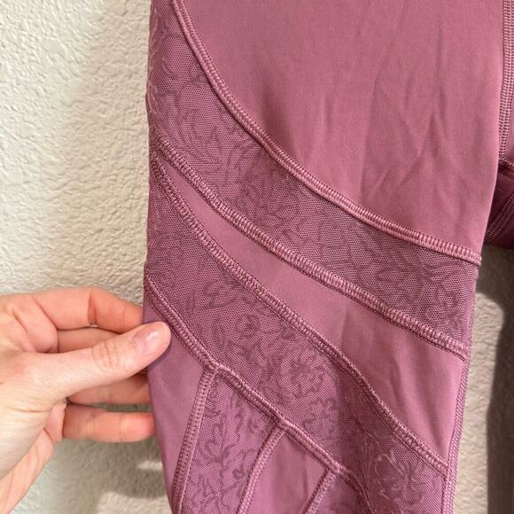Lululemon Wunder Under High-Rise Legging Flocked 28" Plumful Size 2 Floral Gym - Picture 8 of 10